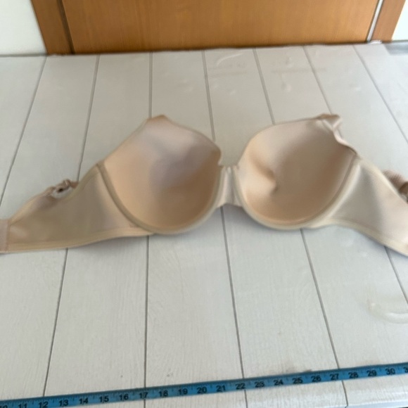 Vanity Fair 40DD wired lightly padded comfort straps beige - Picture 4 of 6